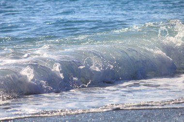 kış sezonu dalgalar deniz İtalya