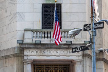 New York City, Amerika Birleşik Devletleri - 7 Haziran 2010: Facede New York Stock Exchange içinde Wall Street, New York City, detay.