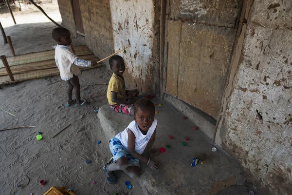 Orango Island Guinea Bissau Februar 2018 Kleine Kinder Spielen Dorf — Stockfoto