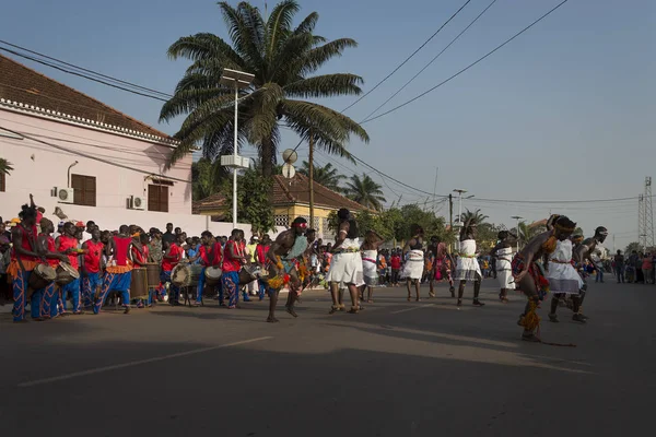 Bissau Republika Guinea Bissau Února 2018 Skupina Mužů Žen Nosí — Stock fotografie