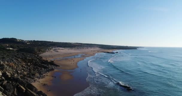 Luchtfoto Van Het Strand Van Guincho Praia Guincho Cascais Portugal — Stockvideo