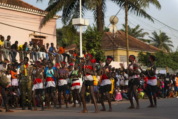 Bissau Republika Guinea Bissau Února 2018 Skupina Dívek Během Slavnosti — Stock fotografie