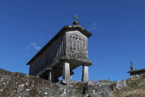 Вид Амбары Espigueiros Исторической Деревне Соажу Португалия — стоковое фото