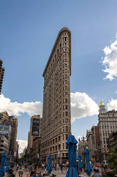 New York Usa Giugno 2010 Scena Strada Con Gente Flatiron — Foto Stock