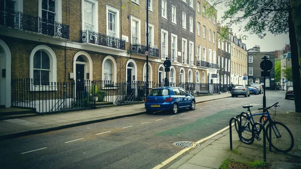 London Storbritannien Gatorna Det Historiska Centrum London Kännetecknas Röda Tegelhus — Stockfoto