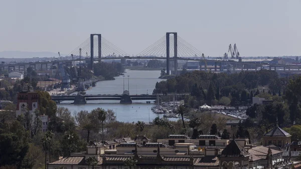 Sevilla şehrinin görünümü