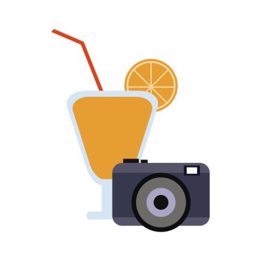 Kokteyl Kupası ve vintage fotoğraf makinesi