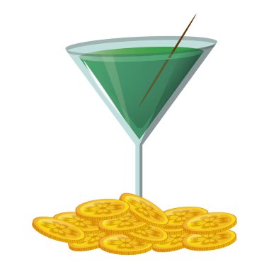 Kokteyl ve bozuk para yığılmış