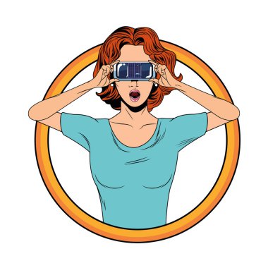 Sanal gerçeklik kulaklığı olan kadın.