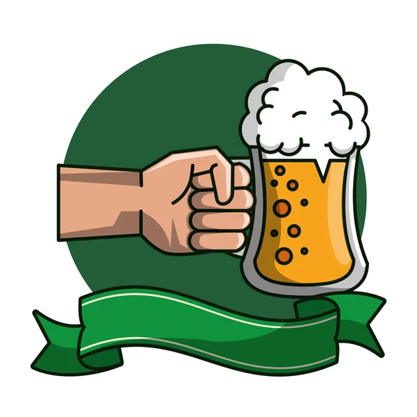 Mão segurando cerveja —  Vetores de Stock