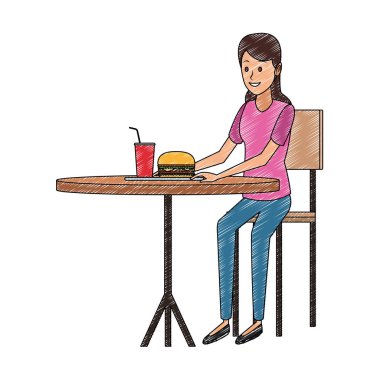 Fast food karalayıcı yiyen genç kadın