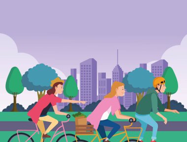 Bisikletve kaykay ile insanlar