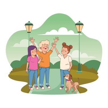 Gençler arkadaşlar gülümseyen ve eğlenmek