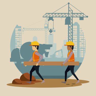 İşçilerle inşaat alanında