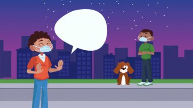 Şehirde kovid19 için tıbbi maskeler takan adamlar.