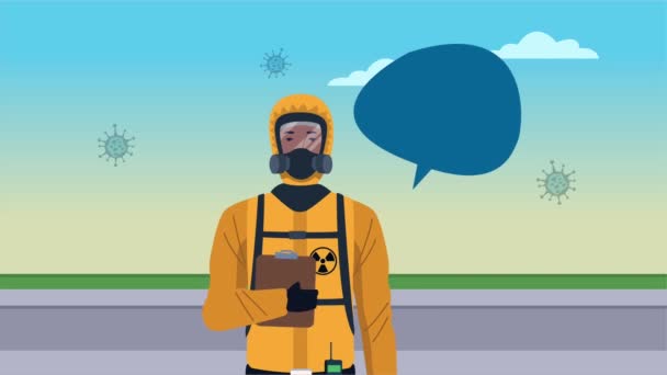Працівник з біобезпечним костюмом і ковадлом19 частинок — стокове відео