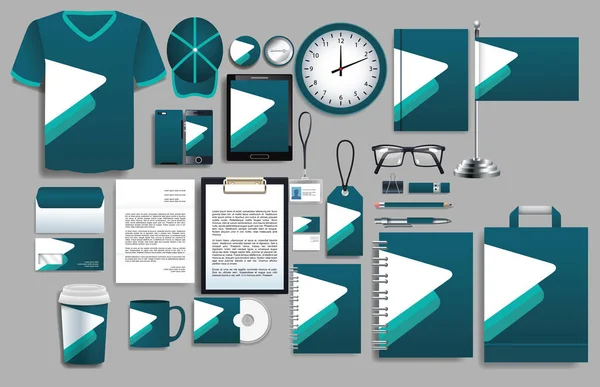 Kırtasiye şablonlarına sahip yeşil elementler kümesi