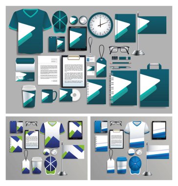 Kırtasiye şablonlarına sahip renkli elementler kümesi