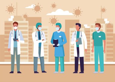 Bir grup doktor şehirde tıbbi maske takıyor.