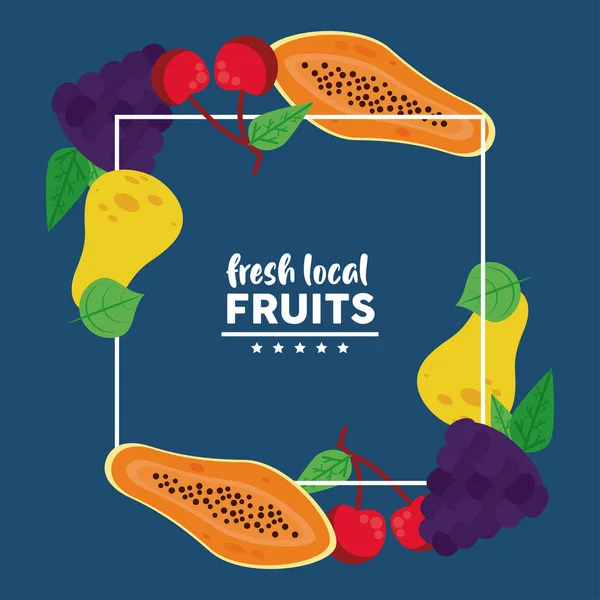 Mavi arka planda papayaları olan taze yerel meyveler