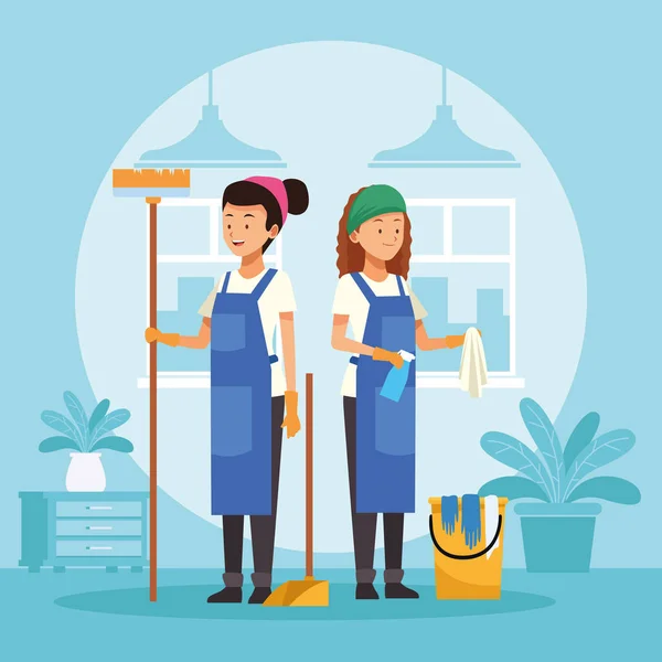 Kvinnliga hushållsarbetare med verktyg — Stock vektor