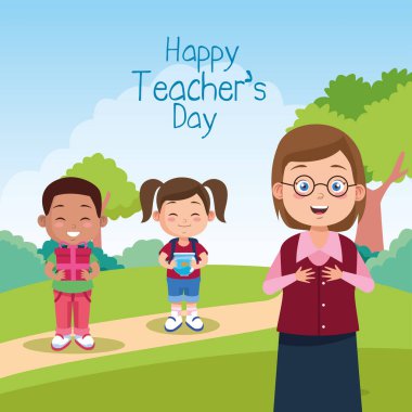 Öğretmen kadın ve öğrenciler kamp sahnesinde.