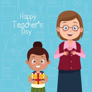 Afro kız öğrencili bir öğretmen hediye karakterleri kaldırıyor.