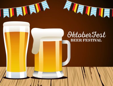Bira ve çelenklerle Oktoberfest kutlamanız kutlu olsun.