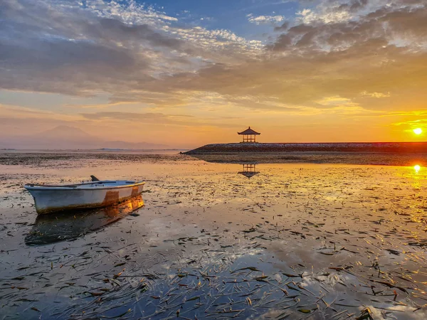 Hermosa Mañana Playa Bali Con Una Pequeña Casa Campo Para — Foto de Stock