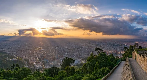 Bogota Skyline at Sunset, Kolombiya — Stok fotoğraf