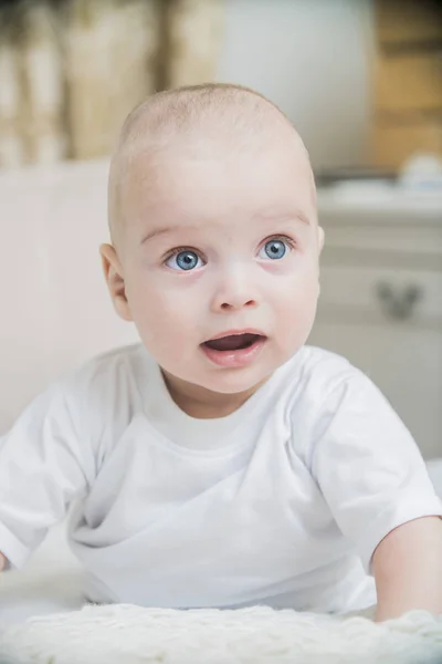 Glad Spädbarn Baby Leende — Stockfoto
