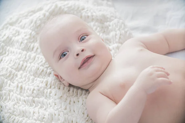 Glad Spädbarn Baby Leende — Stockfoto