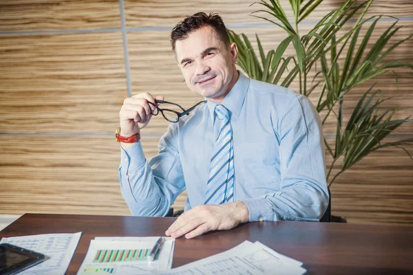 Exitoso Apuesto Hombre Negocios Concepto Empresarial —  Fotos de Stock