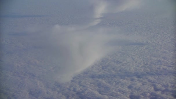 Luchtfoto Van Het Verplaatsen Van Pluizige Wolken Hemel — Stockvideo