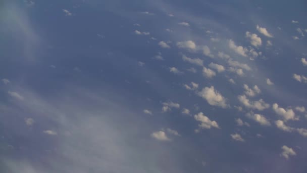 Légi Felvétel Mozgó Bolyhos Felhők Égen — Stock videók