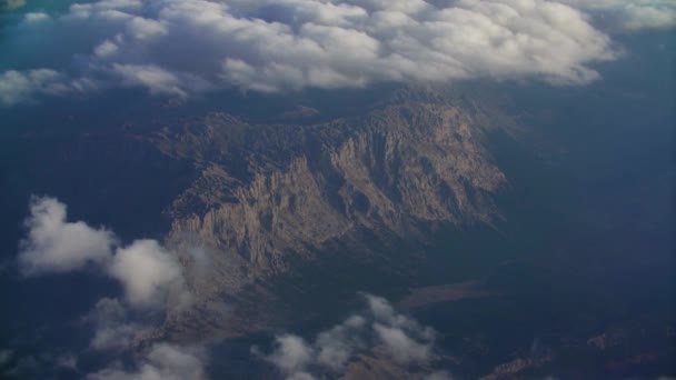 空中视野在天空中移动蓬松的云团 — 图库视频影像