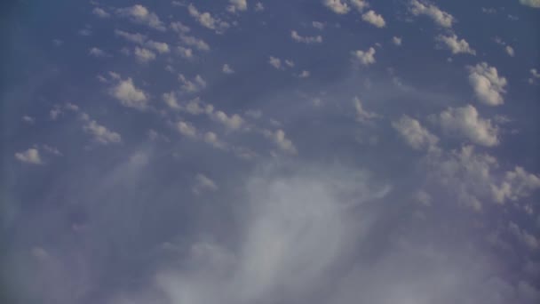Luchtfoto Van Het Verplaatsen Van Pluizige Wolken Hemel — Stockvideo