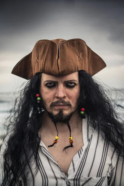 Retrato Del Guapo Pirata Macho — Foto de Stock