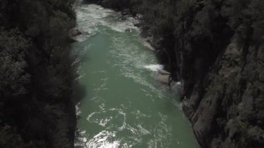 akışı dağ nehir Üstten Görünüm