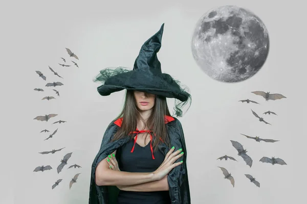 Halloween Sexy Witch Portrait Schöne Junge Frau Mit Hexenhut Große — Stockfoto