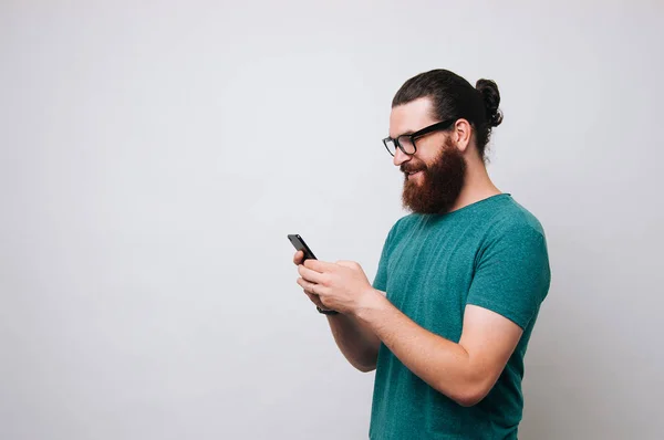 Portrait Smiling Young Bearded Man Shirt Using Mobile Phone White — Stock Photo, Image