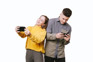 Copuple gülümseyen plaing online oyunlar birlikte tatlıymış