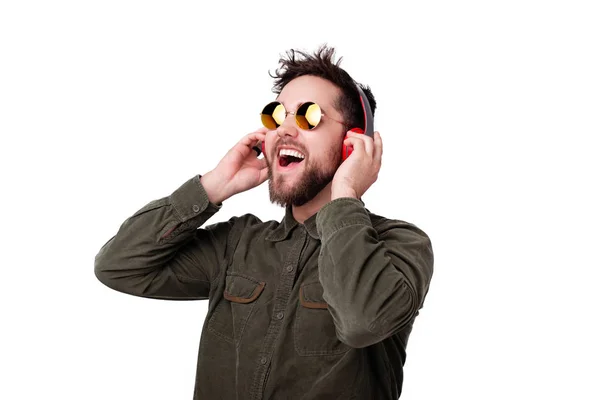 Ritratto Bel Giovane Uomo Eccitato Ascoltare Musica Cuffie Indossare Occhiali — Foto Stock