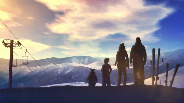 Familie op een skipiste bij zonsondergang. — Stockvideo
