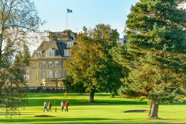 Gleneagles, İskoçya - 30 Ağustos 2016: Perthshire, İskoçya'nın Gleneagles otel yakın golf oynamak dört kişilik grubun