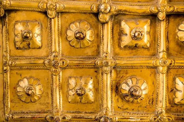 Zářící Pozlacené Panely Dveří Bývalého Královského Paláce Nepál Hanuman Dhoka — Stock fotografie