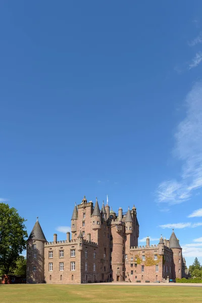 Weergave Van Glamis Castle Schotland Glamis Kasteel Ligt Dicht Bij — Stockfoto