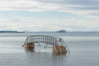 Bridge To Nowhere, Viktorya dönemi plaj iyileştirme programı, İskoçya sırasında inşa edilmiştir.