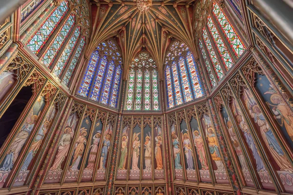 Muhteşem Vitraylar Cambridgeshire Ngiltere Ely Katedral Kubbe Altında Resim Sergisi — Stok fotoğraf
