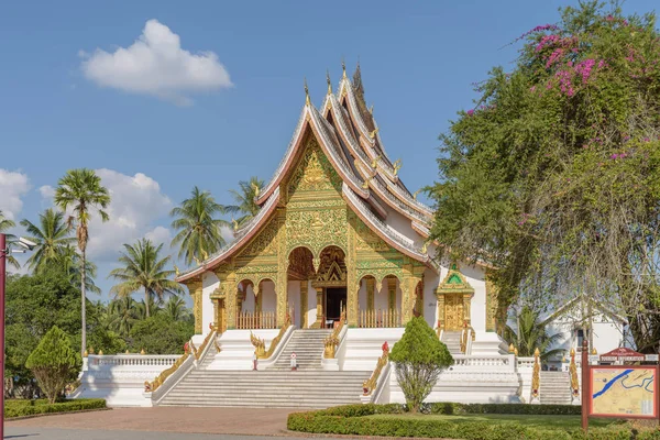 Wat Xieng Thong Temple Луанг Pra Bang Лаос — стокове фото